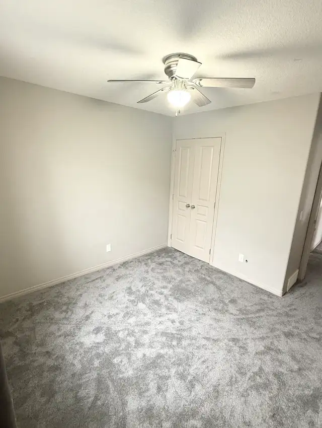 1 Room available in beautiful house
