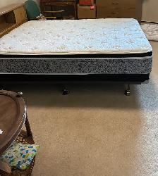 Double/Full Sized Bed - Photo 4