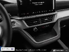 2026 Ford Explorer Active 200A EQUIPMENT GROUP ACTIVE 4WD TRIM - Photo 24