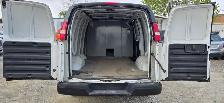 2004 Chevrolet Express Cargo Van 2500 - ONLY 138000km's! - Photo 7