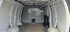 2004 Chevrolet Express Cargo Van 2500 - ONLY 138000km's! - Photo 8