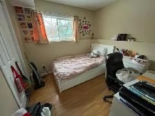 4 Bedroom House in Peace River - Photo 6