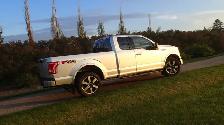 2015 Ford F150 XLT 4x4 /FX4 - Photo 2