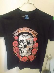 various items for sale - Photo 3