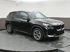 2025 BMW X1 xDrive28i PREMIUM ESSENTIAL PACKAGE, PANORAMIC MOONR