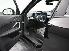 2025 BMW X1 xDrive28i PREMIUM ESSENTIAL PACKAGE, PANORAMIC MOONR - Photo 13