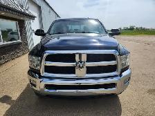 2017 Ram 3500 Crew Cab 4X4 SLT 6.7L - Rebuilt Title - Photo 5