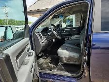 2017 Ram 3500 Crew Cab 4X4 SLT 6.7L - Rebuilt Title - Photo 11