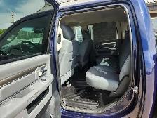 2017 Ram 3500 Crew Cab 4X4 SLT 6.7L - Rebuilt Title - Photo 12