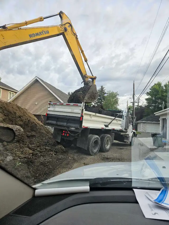 Dump Truck Driver Needed – Minimum 1 Year Experie