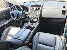 2011 Mazda CX-9 AWD 4dr | Sun-roof! | Back-up cam! | One-owner! - Photo 15