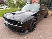 2022 Dodge Challenger R/T Fast 6-Spd Std! Backup Camera! - Photo 3
