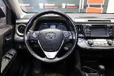 2017 Toyota RAV4 XLE AWD Hybrid - SUNROOF|CAMERA|BLINDSPOT - Photo 13