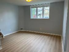 Large clean 2 BR apartment (not basement) Ira Needles/University - Photo 4
