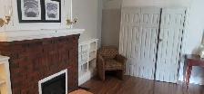 Room available for a female McMaster Student - Photo 2