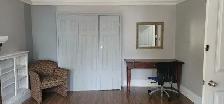 Room available for a female McMaster Student - Photo 3