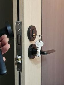 Smart Door Lock Deadbolt ⭐⭐⭐⭐⭐ - Photo 3