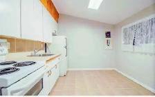 House for rent - Photo 2