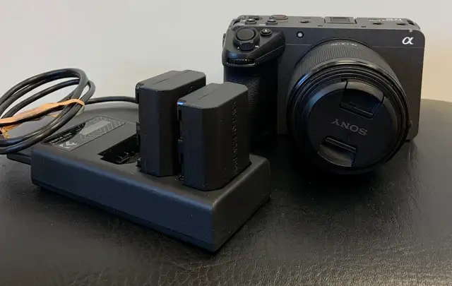 Sony FX30 Cinema Line Line W/ 2 Batteries   Charger