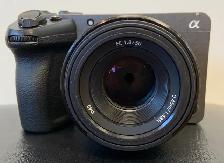 Sony FX30 Cinema Line Line W/ 2 Batteries   Charger - Photo 2