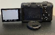 Sony FX30 Cinema Line Line W/ 2 Batteries   Charger - Photo 4