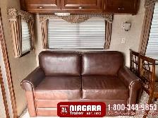 2014 KEYSTONE LAREDO 300RL Fifth Wheel - Photo 8