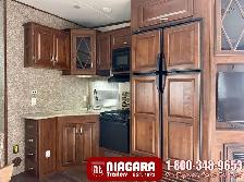 2014 KEYSTONE LAREDO 300RL Fifth Wheel - Photo 11