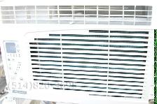 Air conditioner climatiseur 5250 btu largeur 16' AC QUASI NEUVE - Photo 3