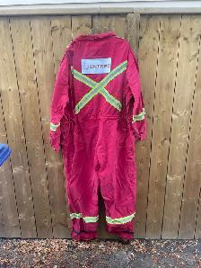 Work coveralls in excellent clean condition. Some never worn. - Photo 5