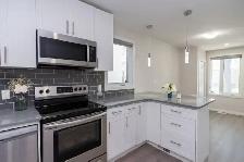 TOTALLY REMODELLED 4 BEDROOM HOME ONLY 299900 - Photo 2