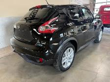 2015 Nissan Juke SL Tech / AWD / Low Mb. Kms / Heated Leather - Photo 3