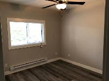 West Hill Duplex for Rent - Photo 8