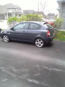 Hundai accent, hatchback