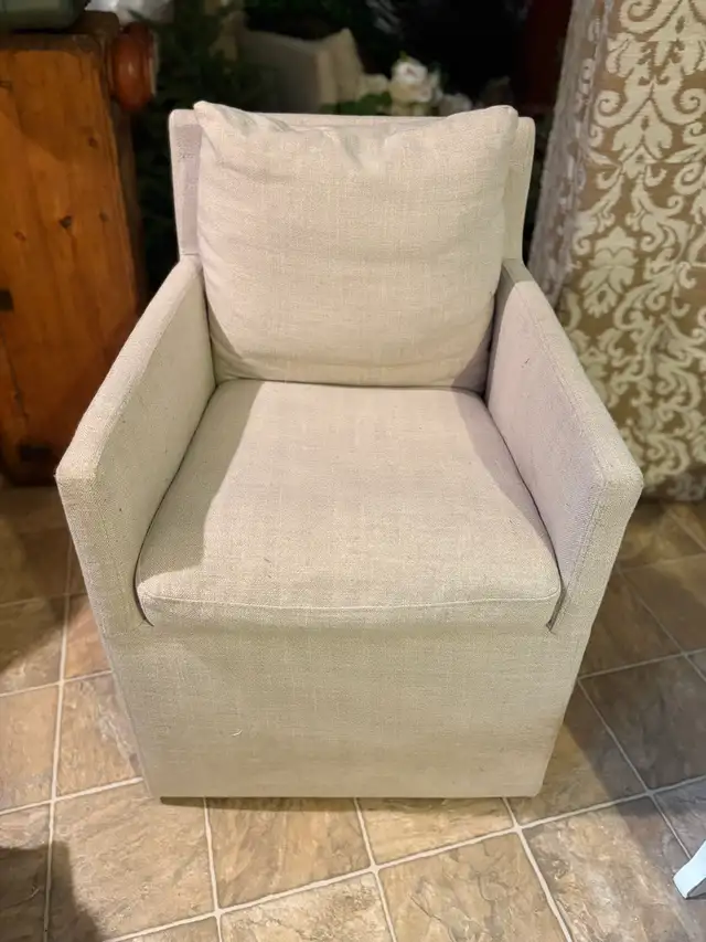 set of two chairs/cream roller style