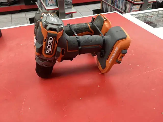 ensemble de perceuse Ridgid