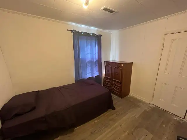 Room for rent