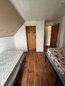 Room for rent - Photo 4