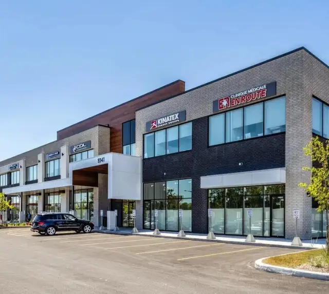 Centre commercial Faubourg Cousineau