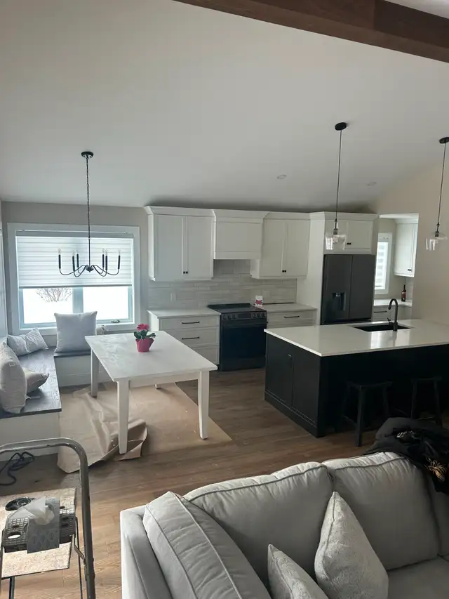 MAPLE SOLID WOOD & HDF KITCHEN CABINETS