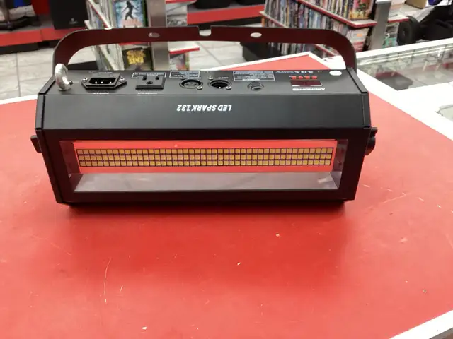 lumière de scène Microh dj
