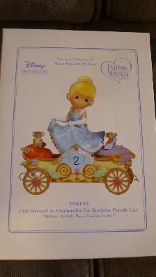 Collectible Disney Precious Moments - Photo 5
