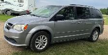 2015 Dodge Grand Caravan SE - Photo 2