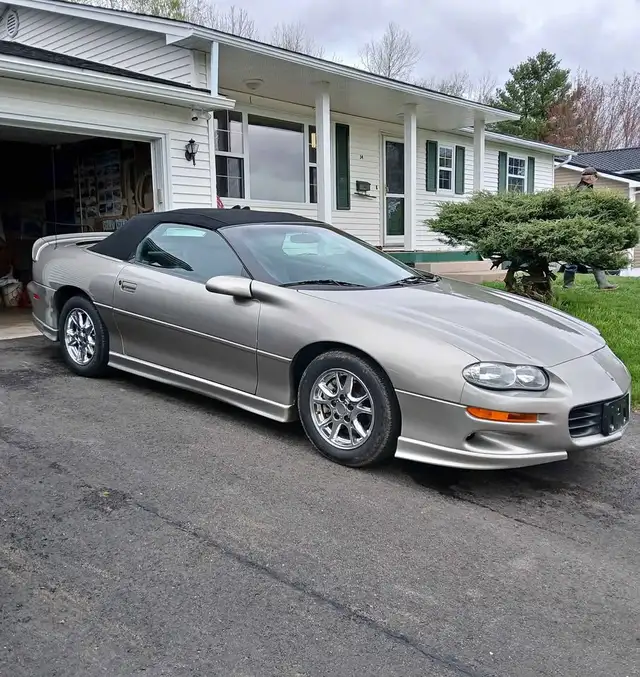 2002 CHEVROLET CAMARO CONVERTIBLE 35TH ANNIVERSARY EDITION