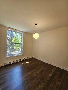 4 1/2 For Rent / Fully Renovated / Plateau Mont Royal - Photo 4