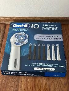 oral-B i0 replacement brush head