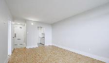 Bachelor apartment available for rent - Photo 2