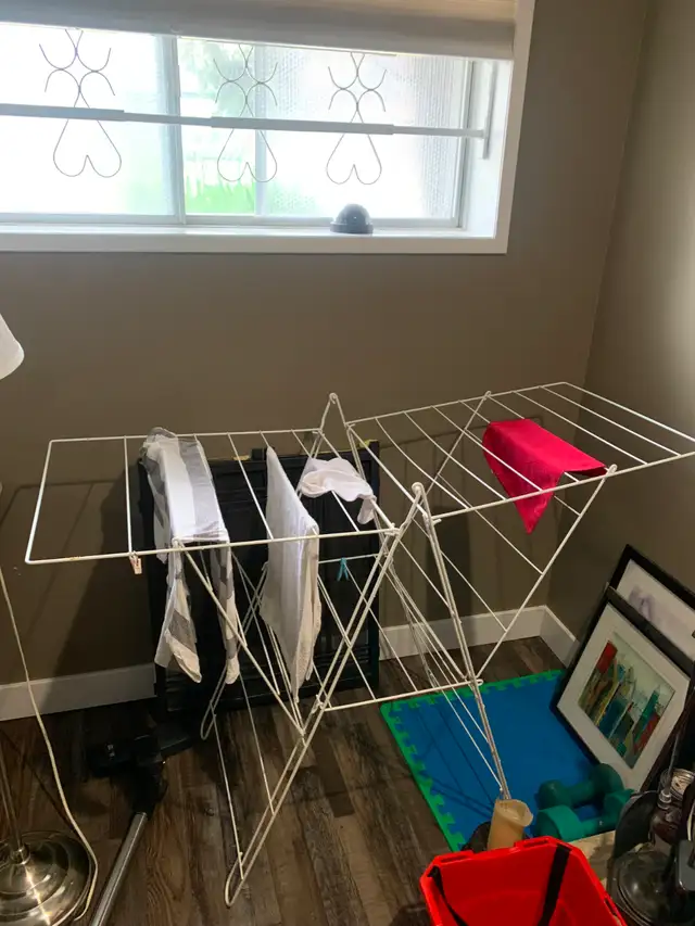 drying rack $5