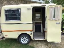 1977 Trillium 1300 Fiberglass Camper - Photo 3