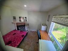 Fully Furnished Room For Rent (Professional/Student) - Photo 2