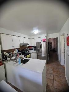 Fully Furnished Room For Rent (Professional/Student) - Photo 6